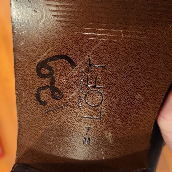 Ann Taylor Loft tall brown Vegan leather pleather boots sz 7 - Picture 7 of 14